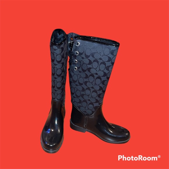 Coach Tristee RainBoots Size 6 - Picture 4 of 9